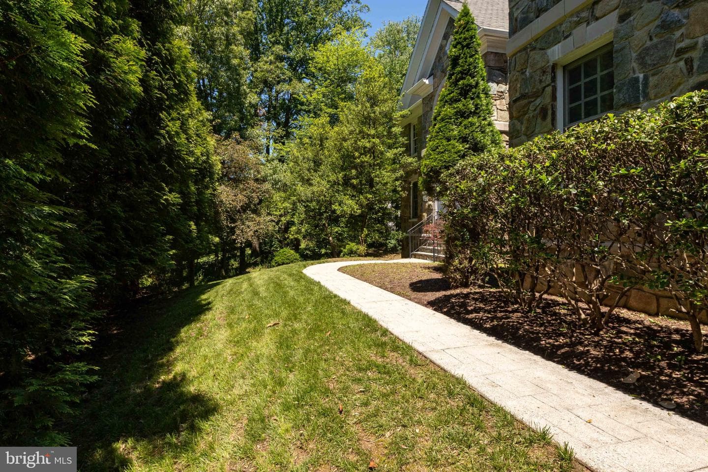 7009 Persimmon Tree Road photo 52