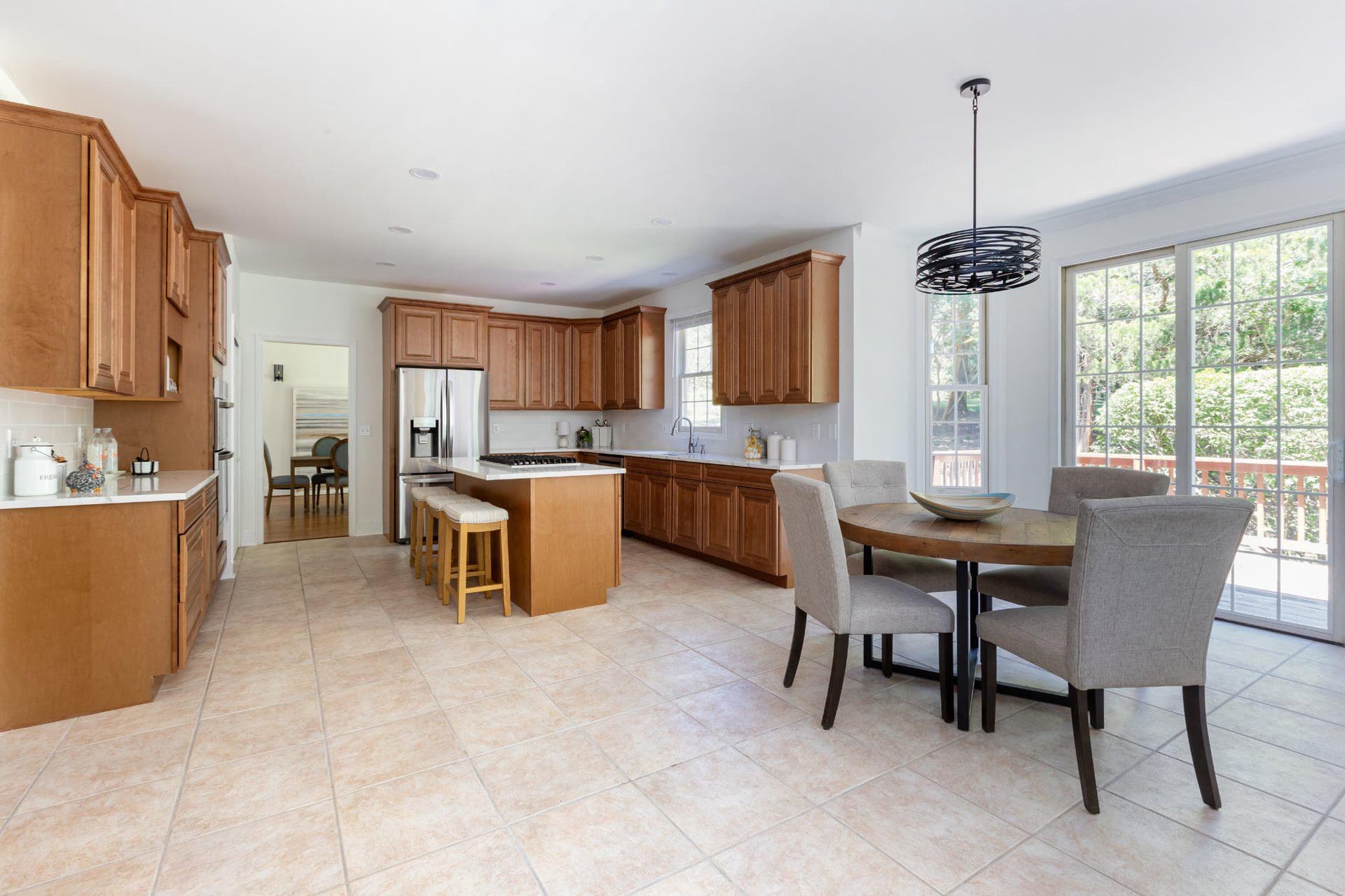 7009 Persimmon Tree Road photo 9