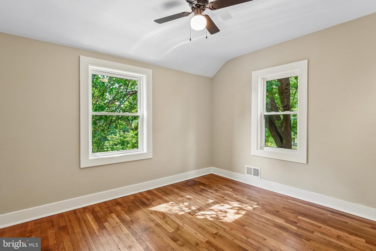 1106 Meurilee Lane photo 12