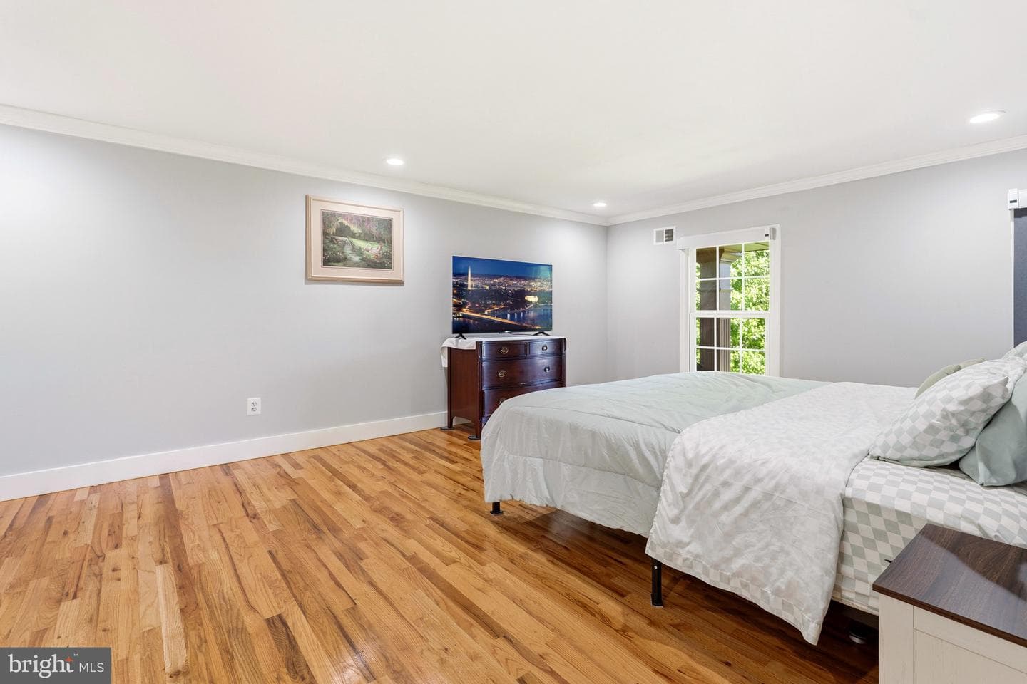 8701 Lochaven Drive photo 34