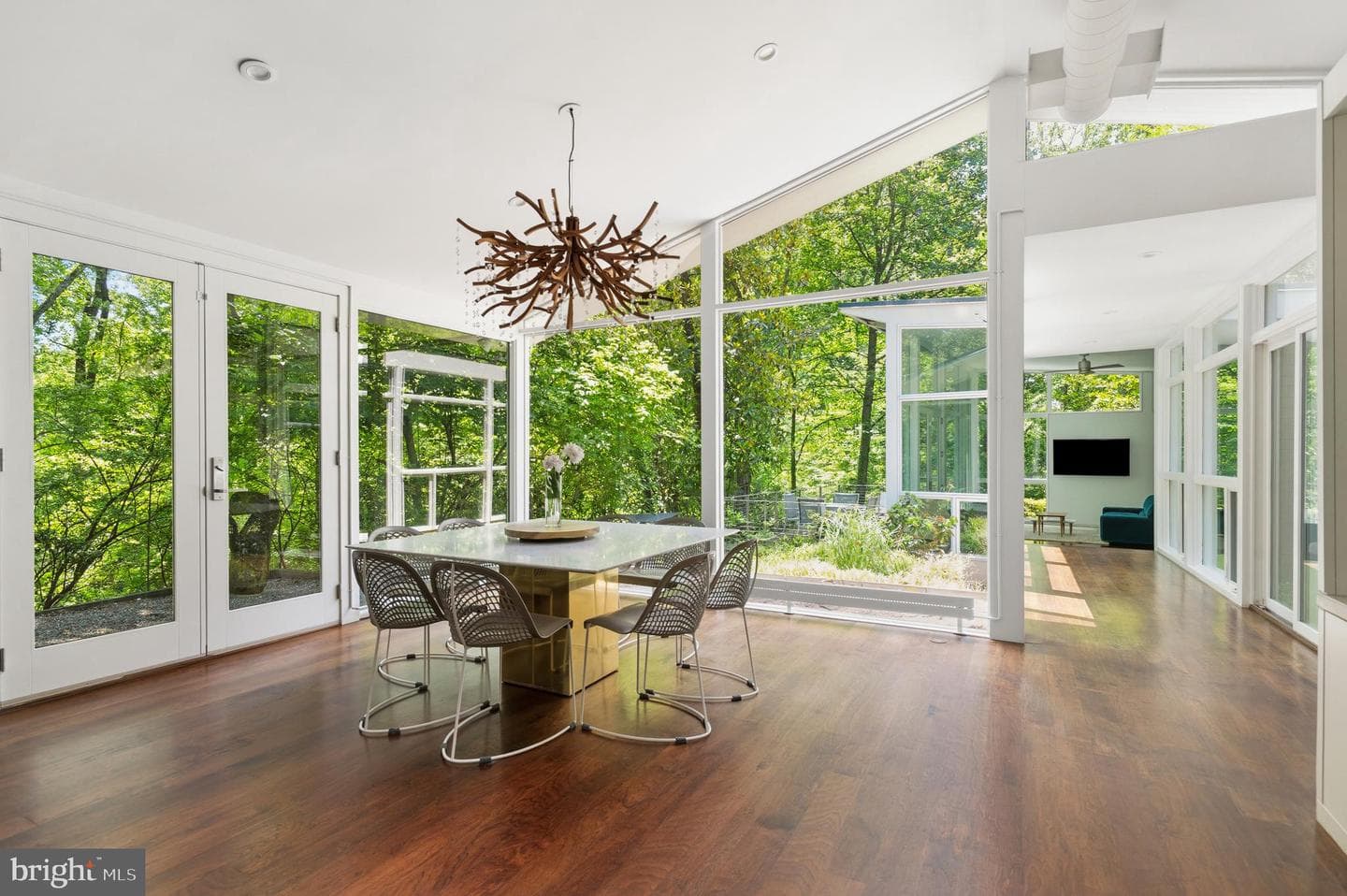 7201 Broxburn Drive photo 8