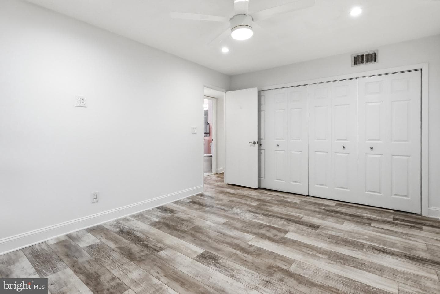 7525 Spring Lake Drive #c2 photo 19