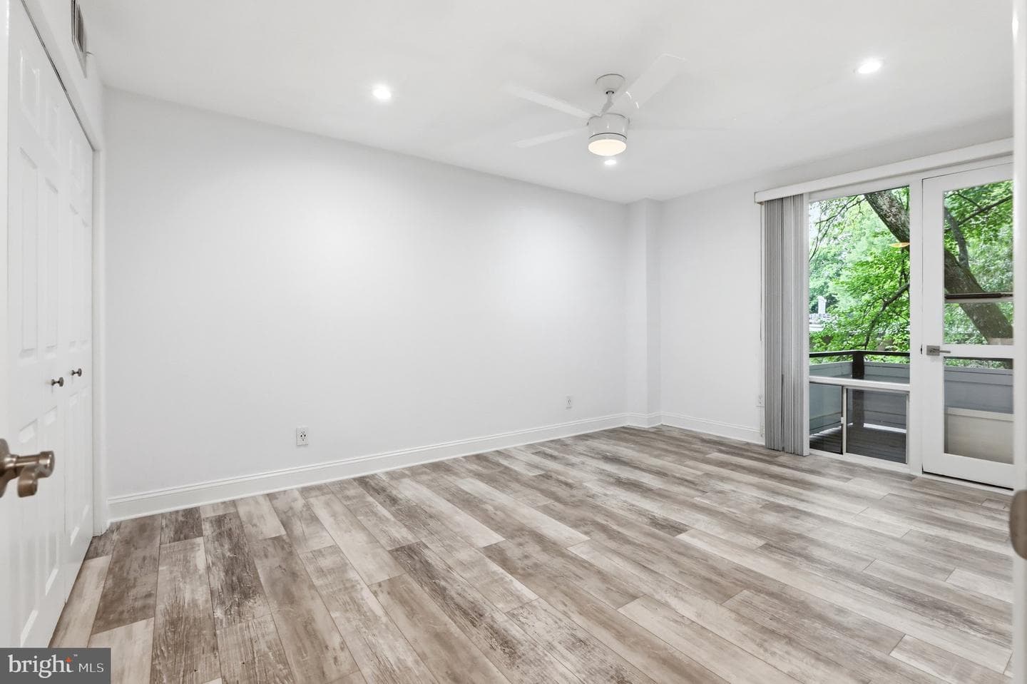 7525 Spring Lake Drive #c2 photo 21