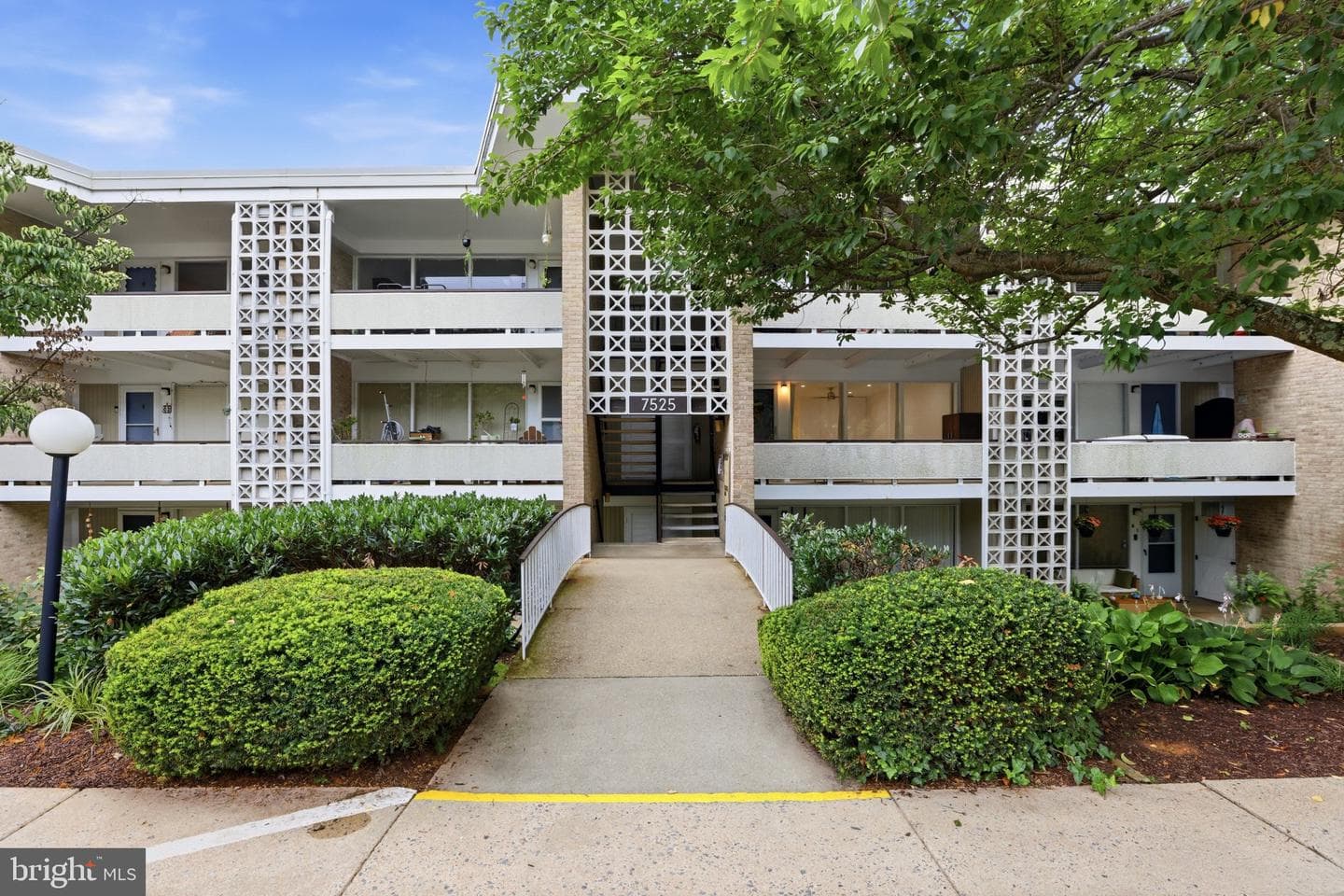 7525 Spring Lake Drive #c2 photo 5
