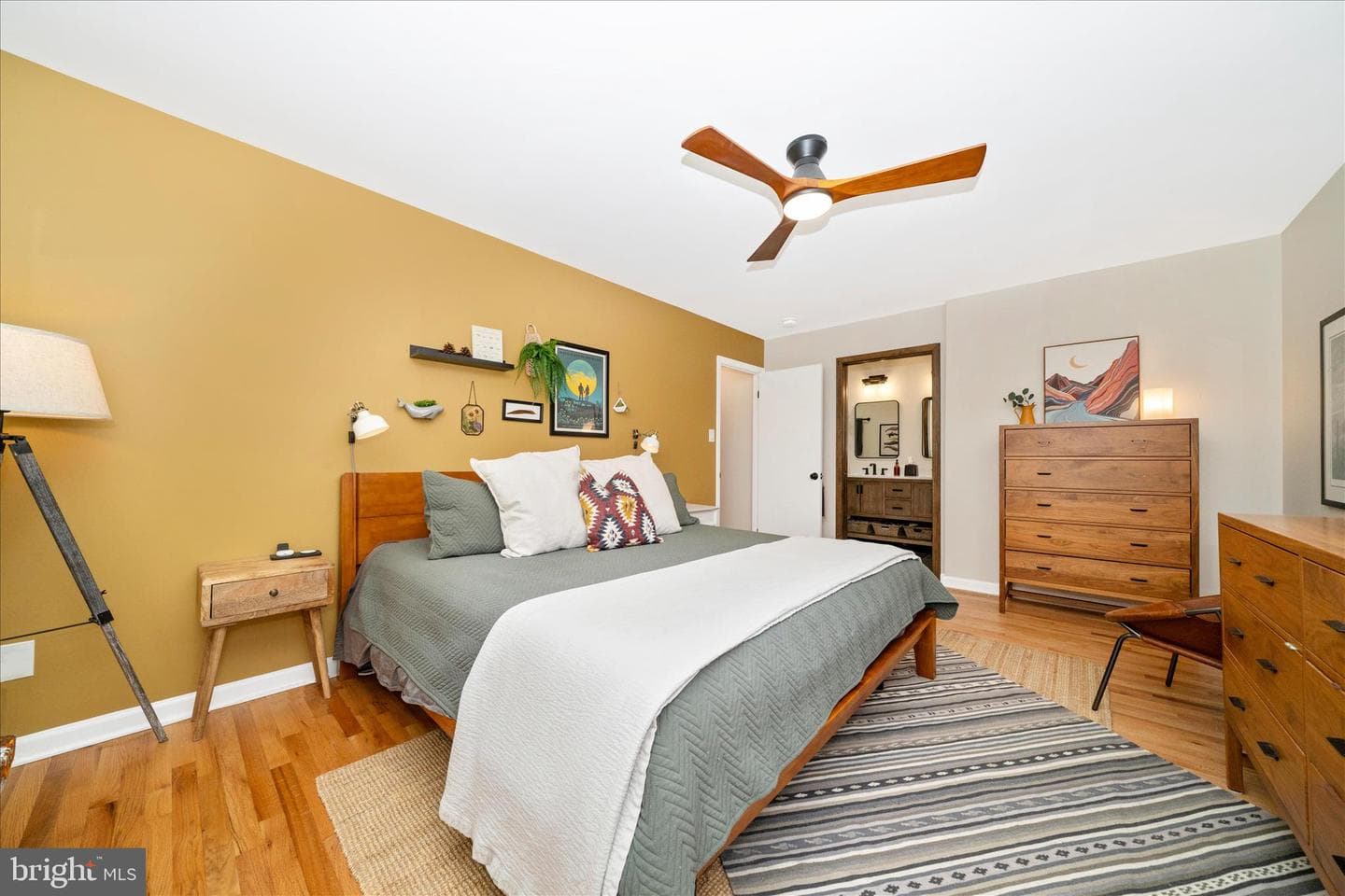 13120 Clifton Road photo 27