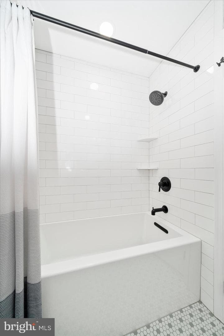 13120 Clifton Road photo 37