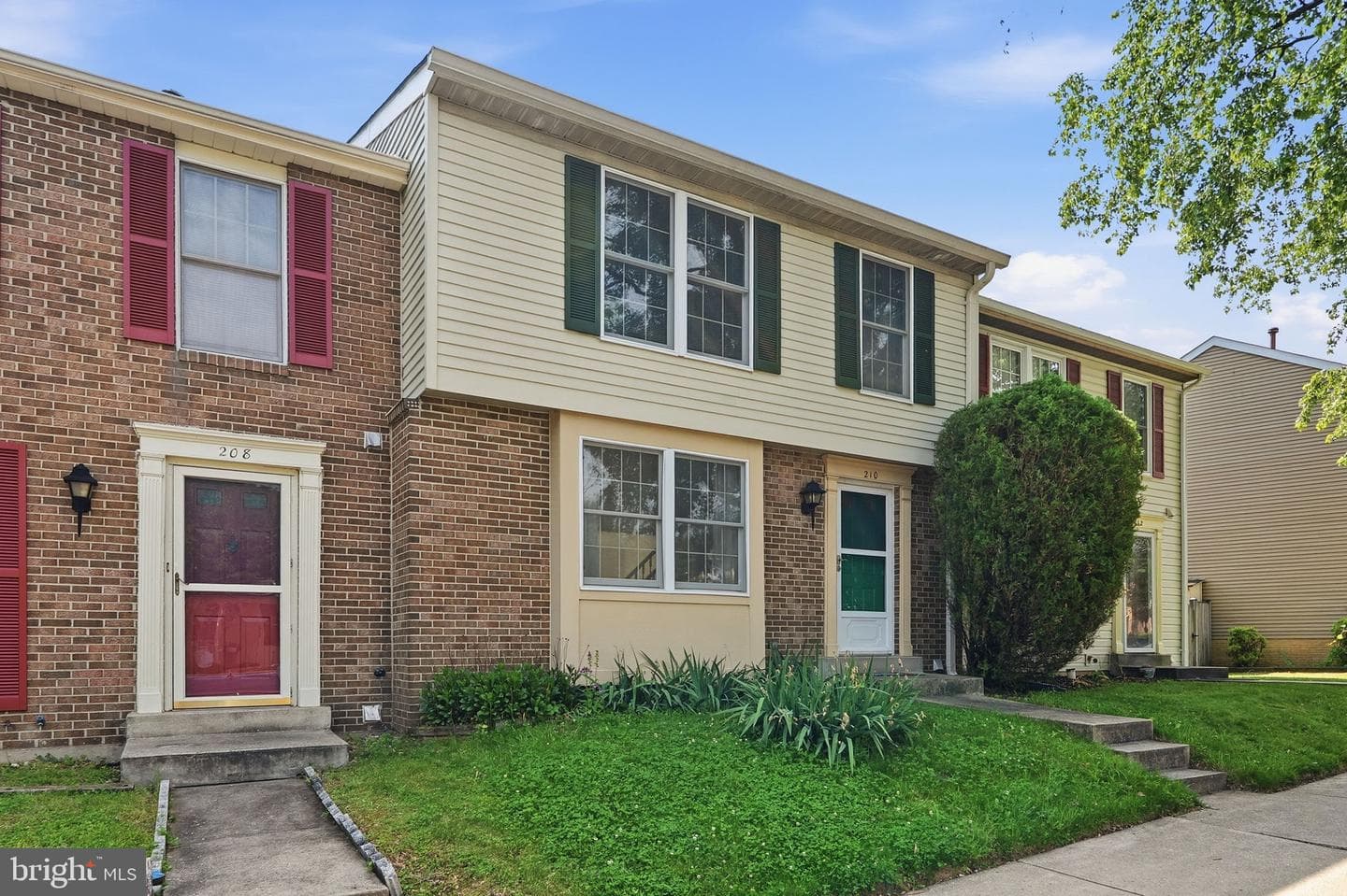 210 Curry Ford Lane photo 2