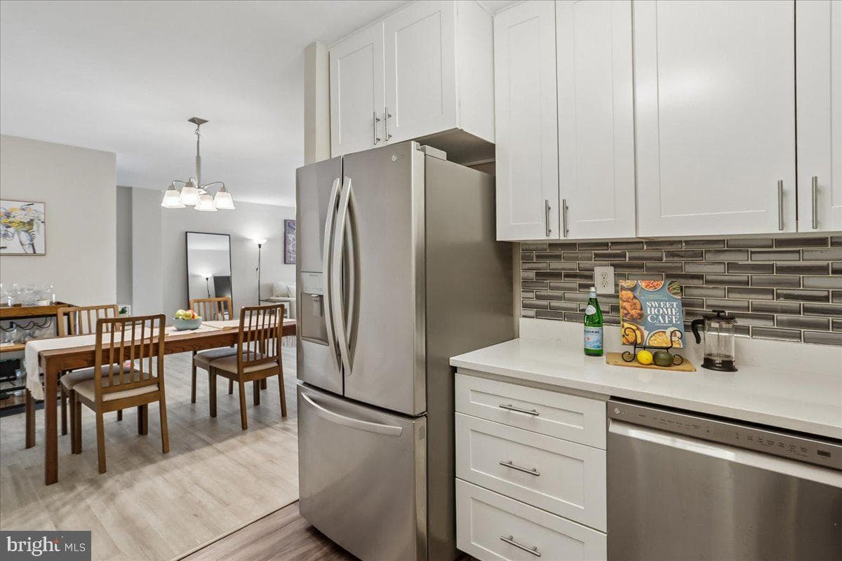 4977 Battery Lane #1-211 photo 8