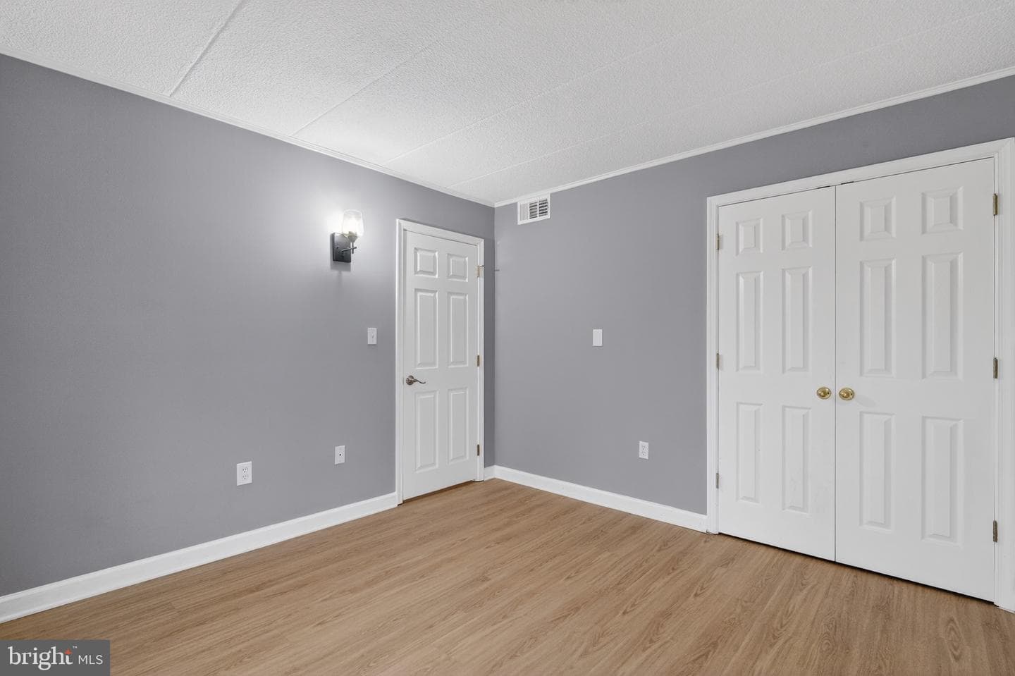 3301 Hewitt Avenue #403 photo 16
