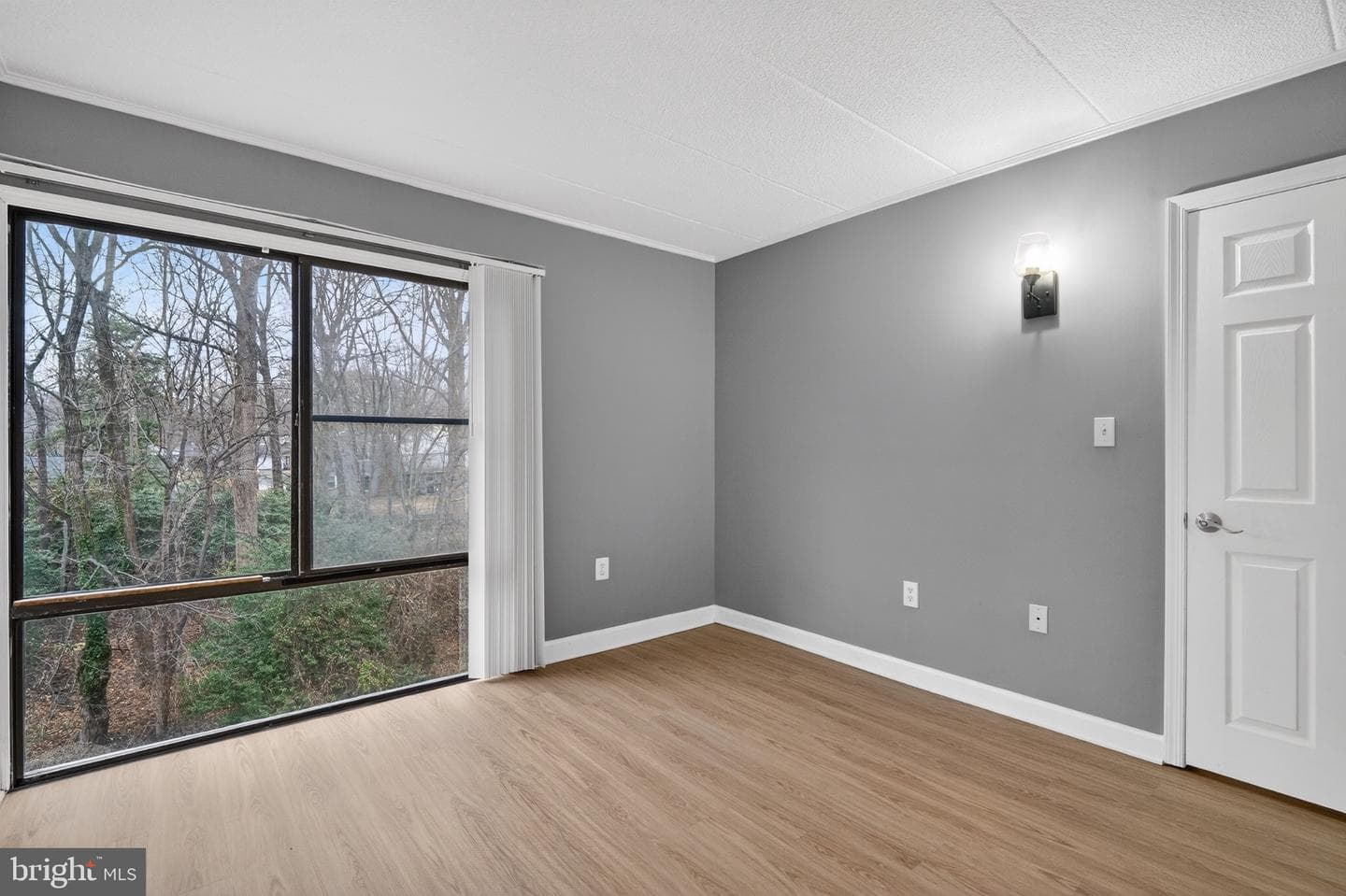 3301 Hewitt Avenue #403 photo 20