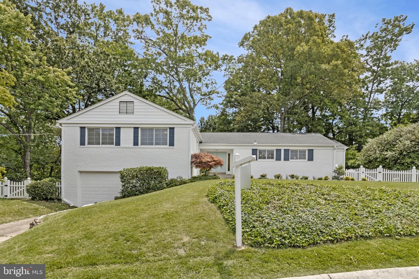 7411 Wyndale Lane photo 4