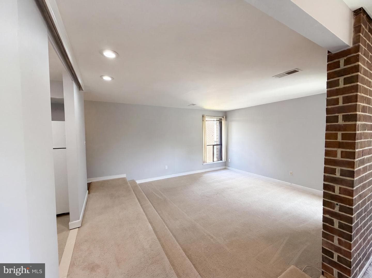 9907 Blundon Drive #302 photo 9