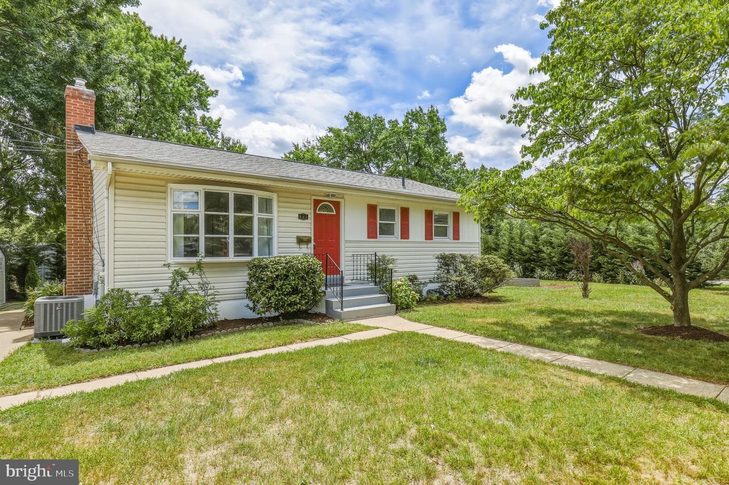 801 Lincoln Street photo 1