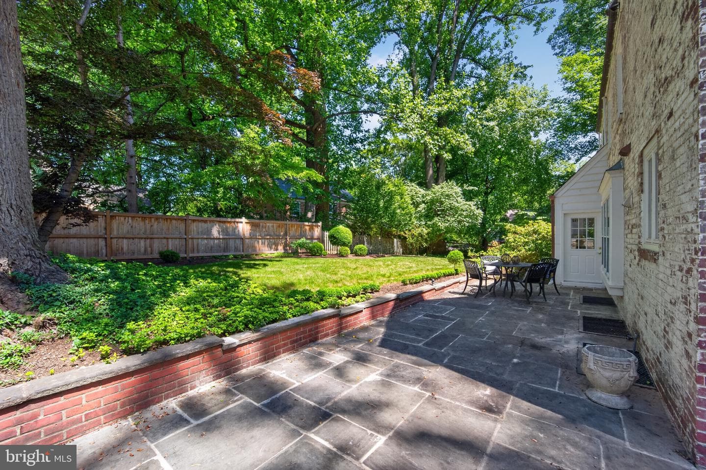 7504 Summit Avenue photo 46