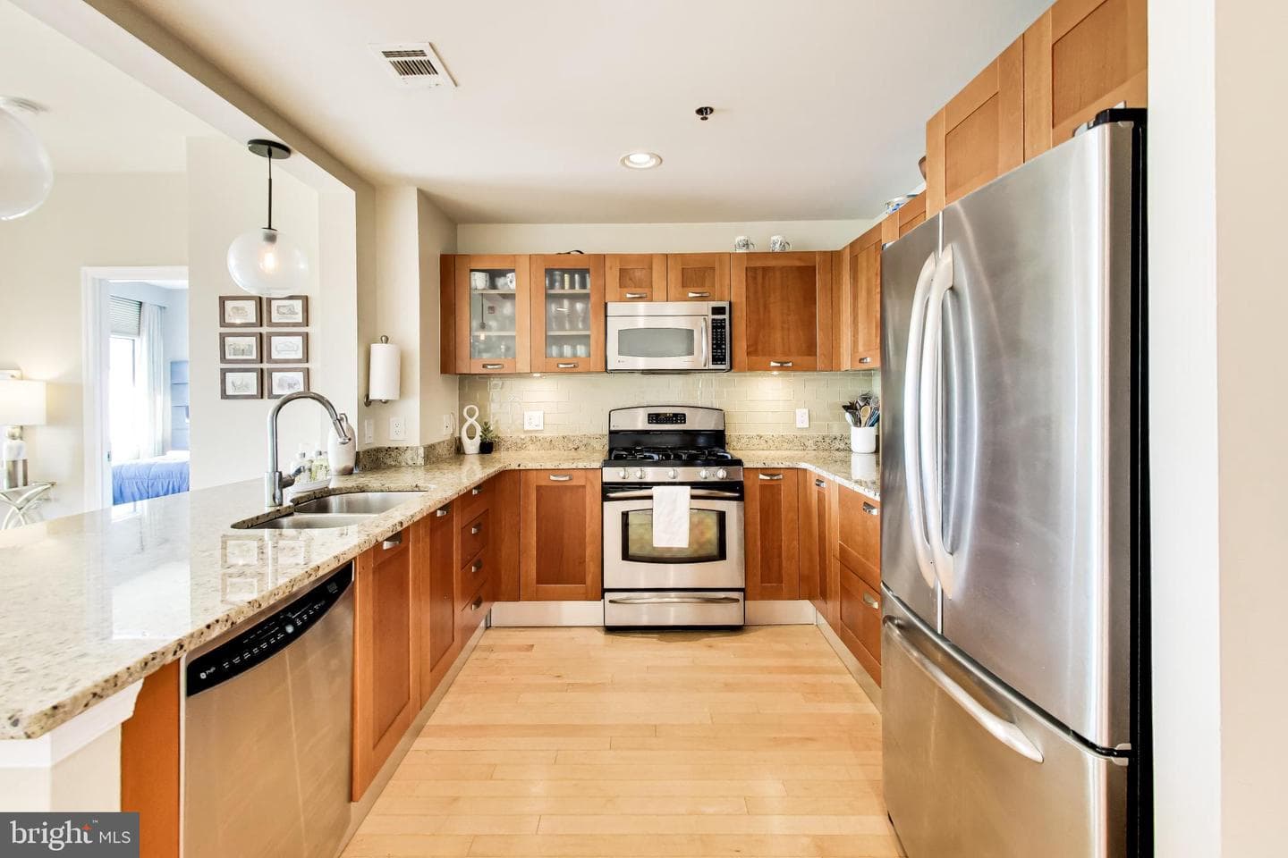 5750 Bou Avenue #1501 photo 16
