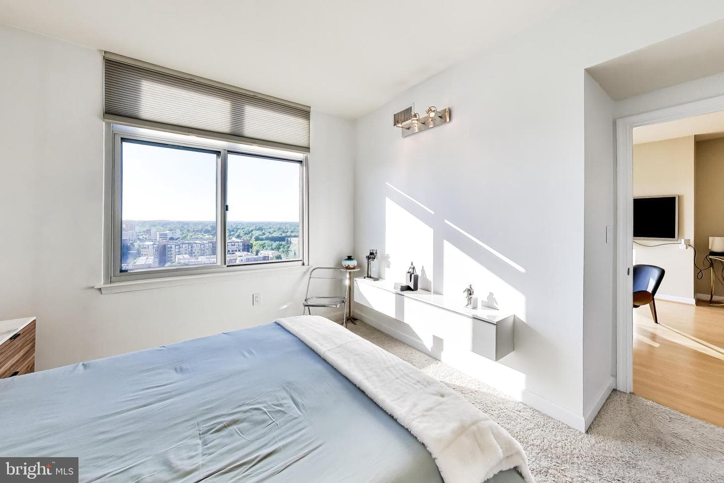 5750 Bou Avenue #1501 photo 27