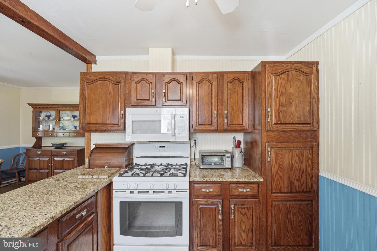 12615 Eastbourne Drive photo 16