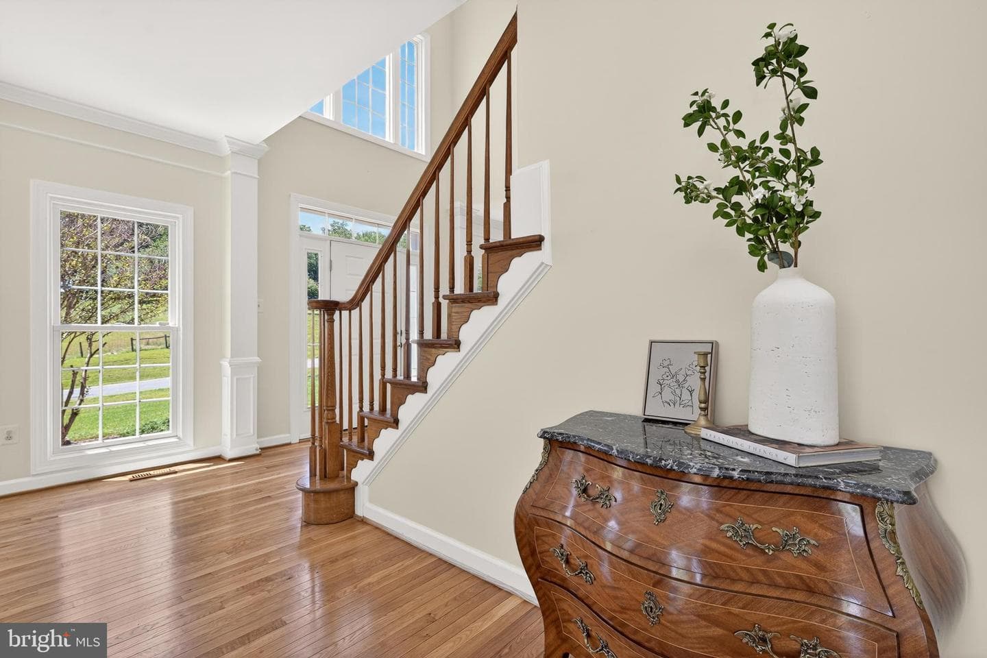 14405 Cervantes Avenue photo 17