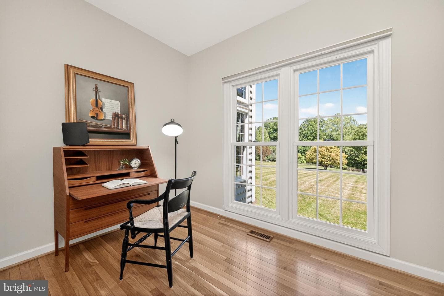 14405 Cervantes Avenue photo 37