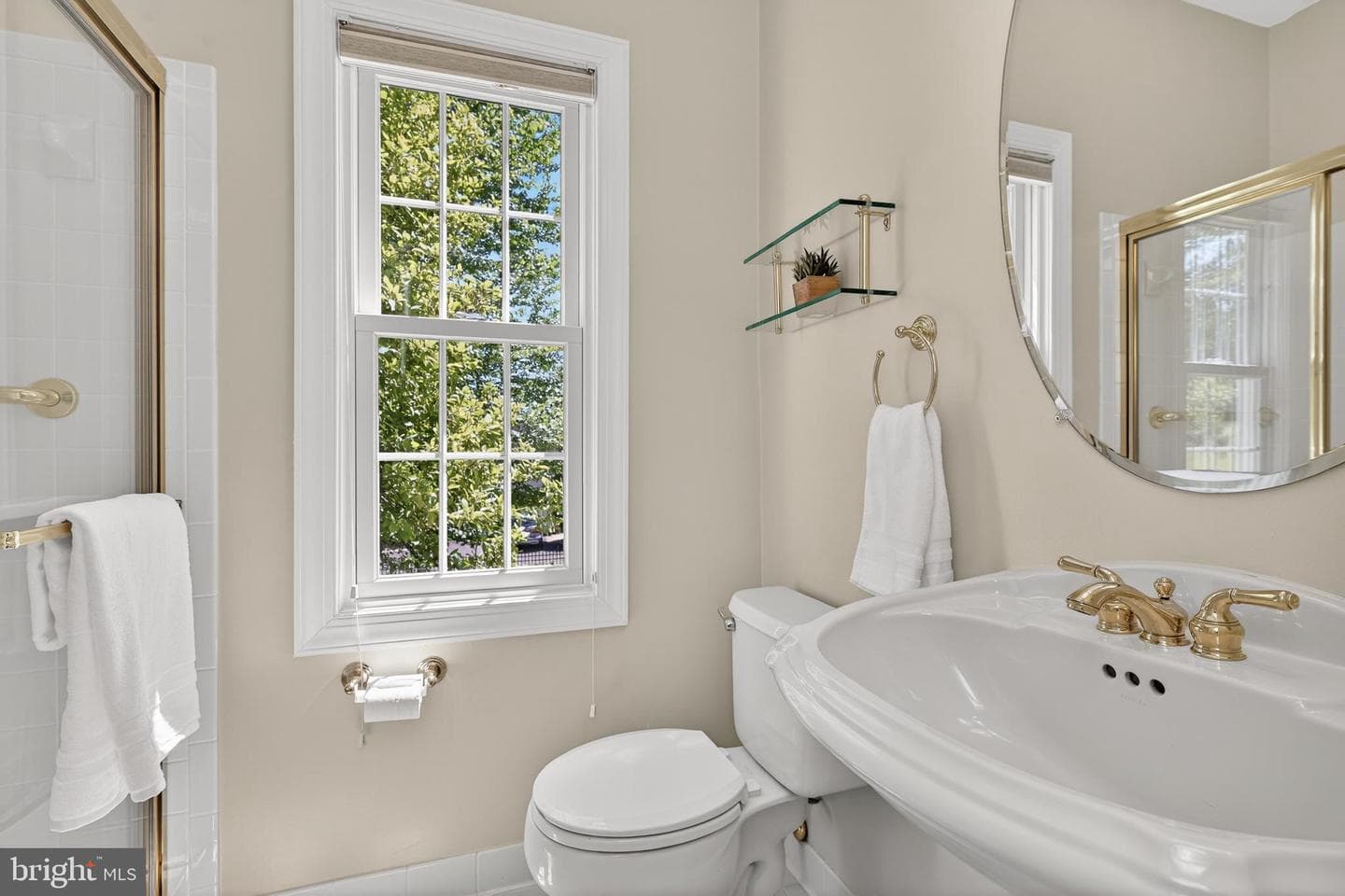 14405 Cervantes Avenue photo 38