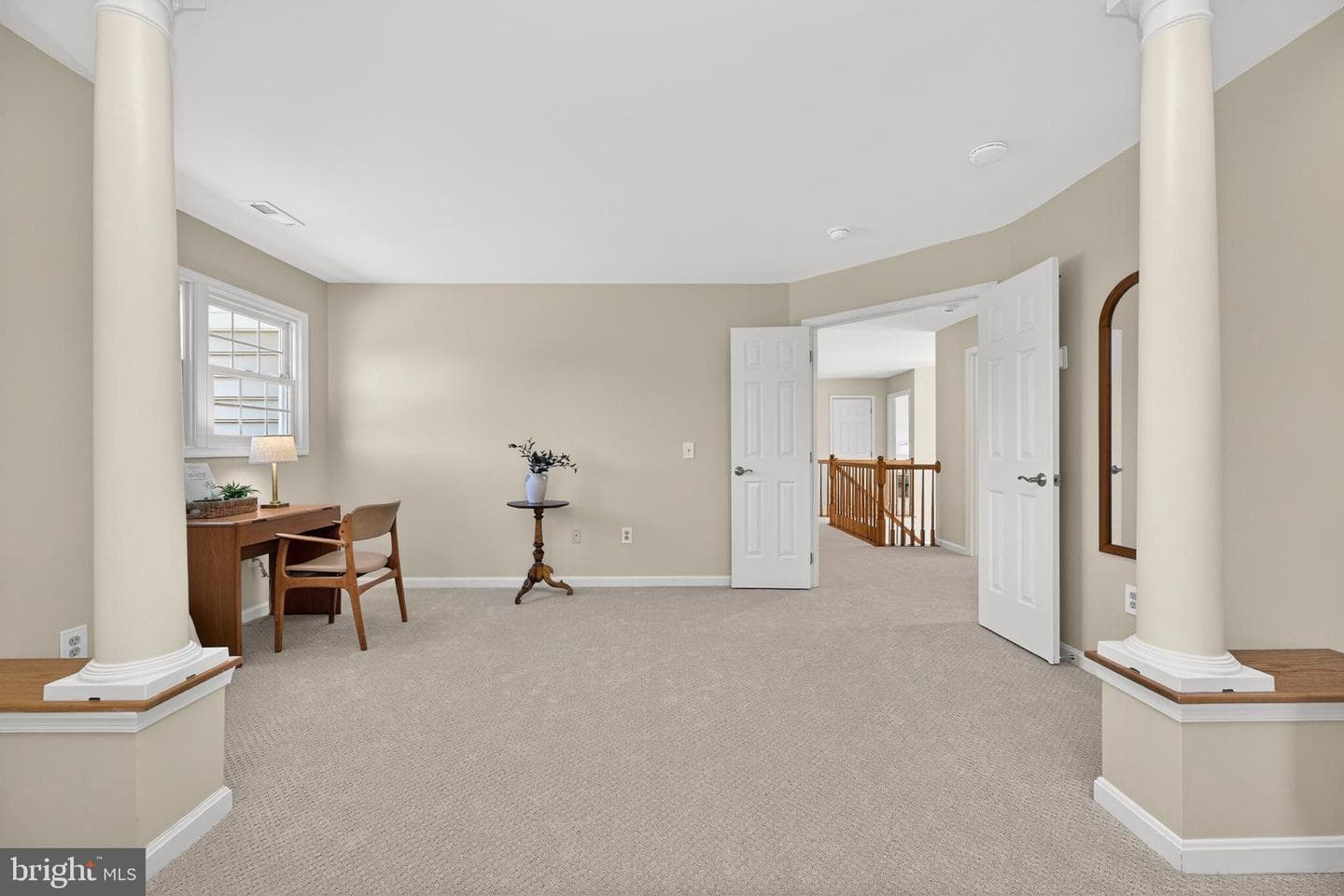 14405 Cervantes Avenue photo 47