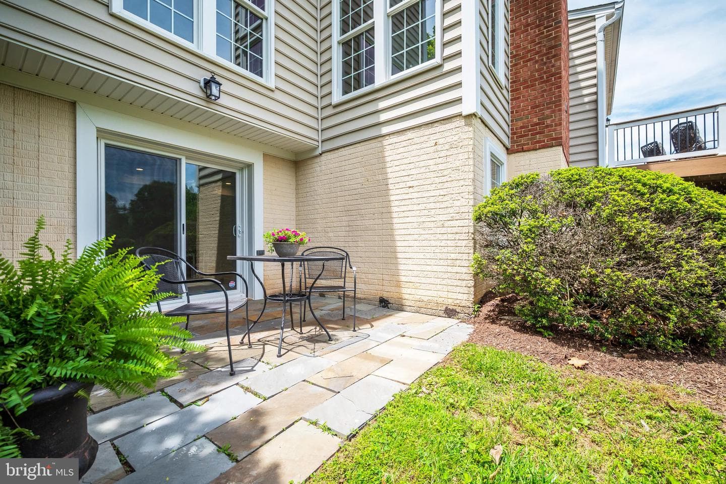 14405 Cervantes Avenue photo 73