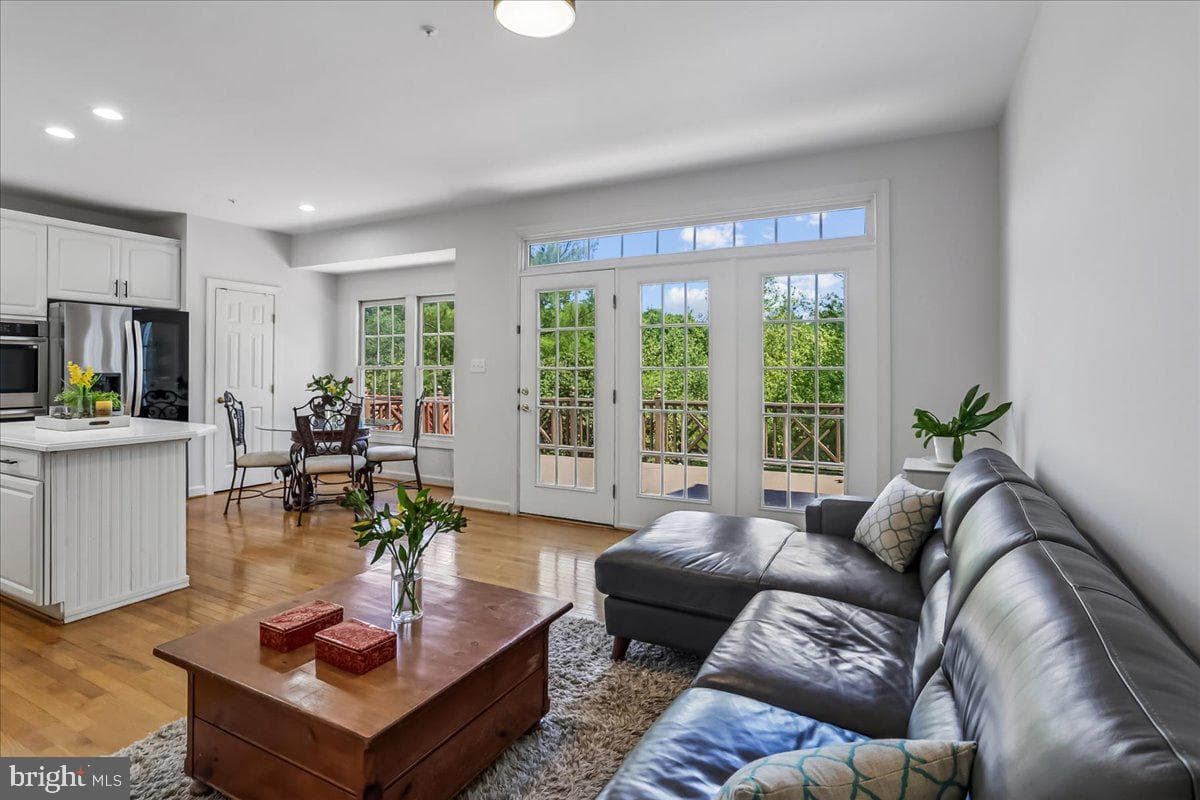 10407 Dalebrooke Lane photo 13