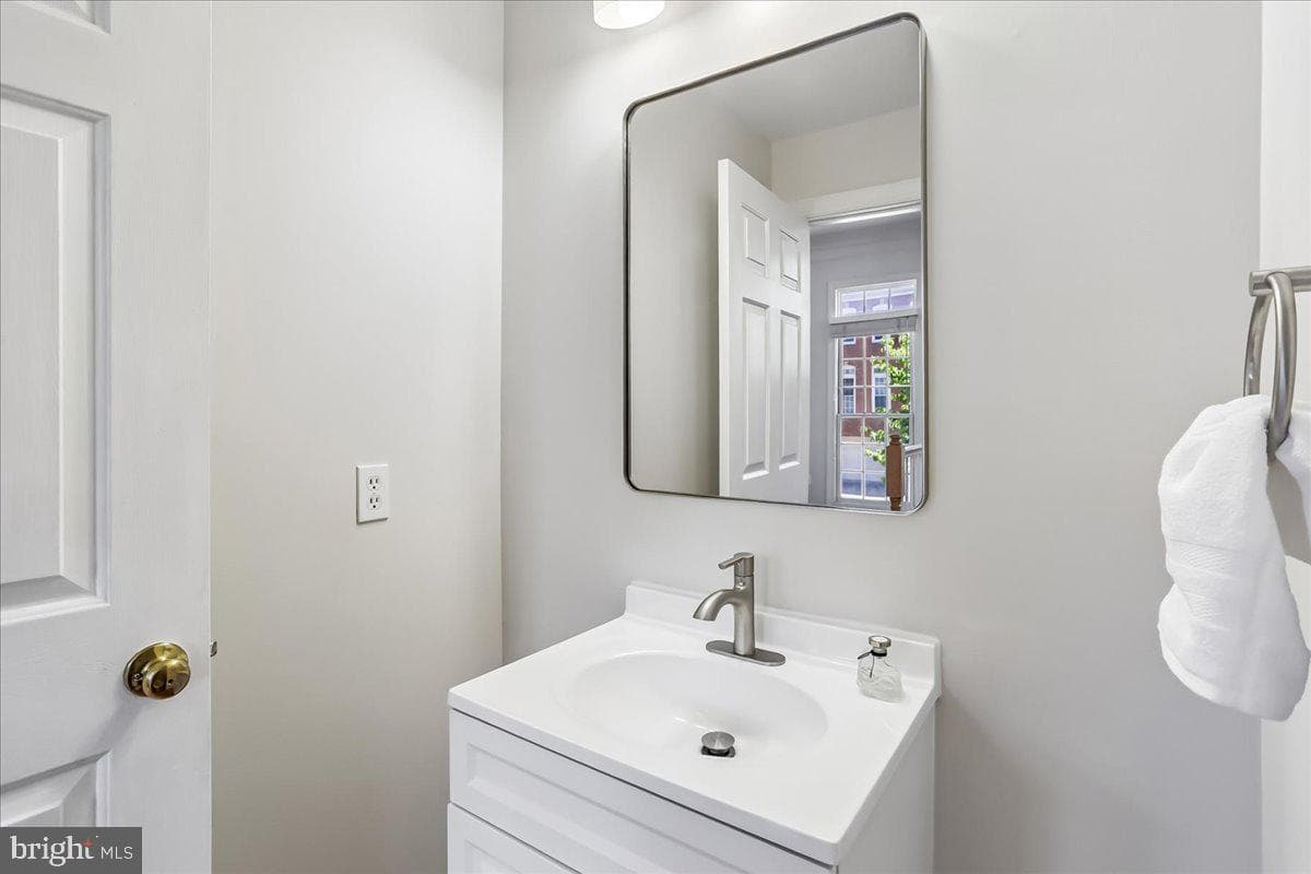 10407 Dalebrooke Lane photo 18