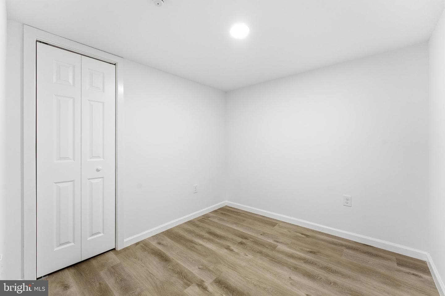 10811 Tenbrook Court photo 32