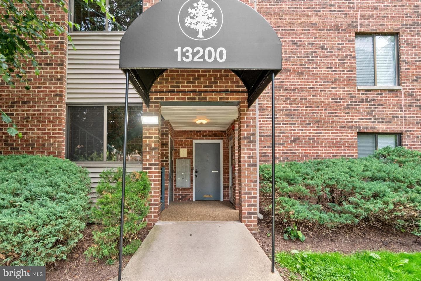 13200 Chalet Place #10-102 photo 3