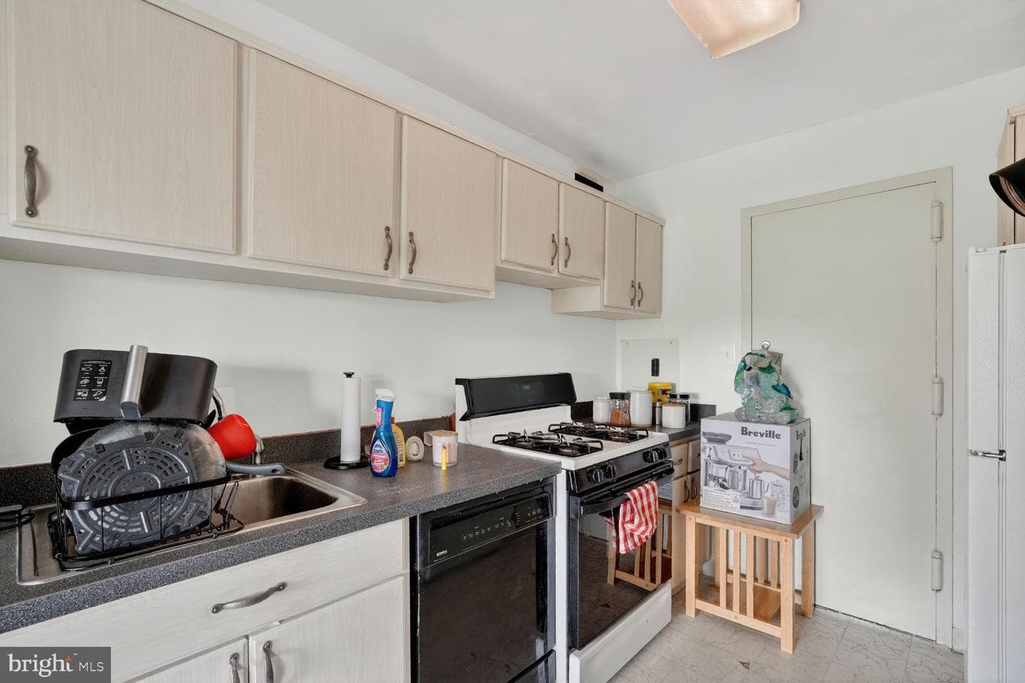1111 University Boulevard W #909-A photo 8