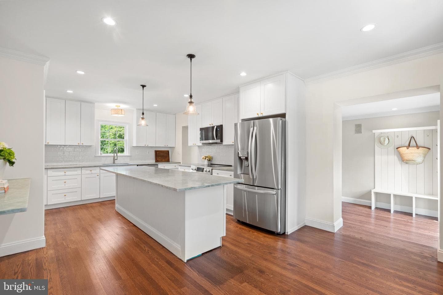 10208 Edgewood Avenue photo 10