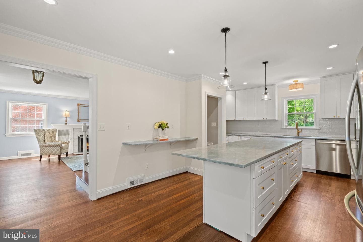 10208 Edgewood Avenue photo 11