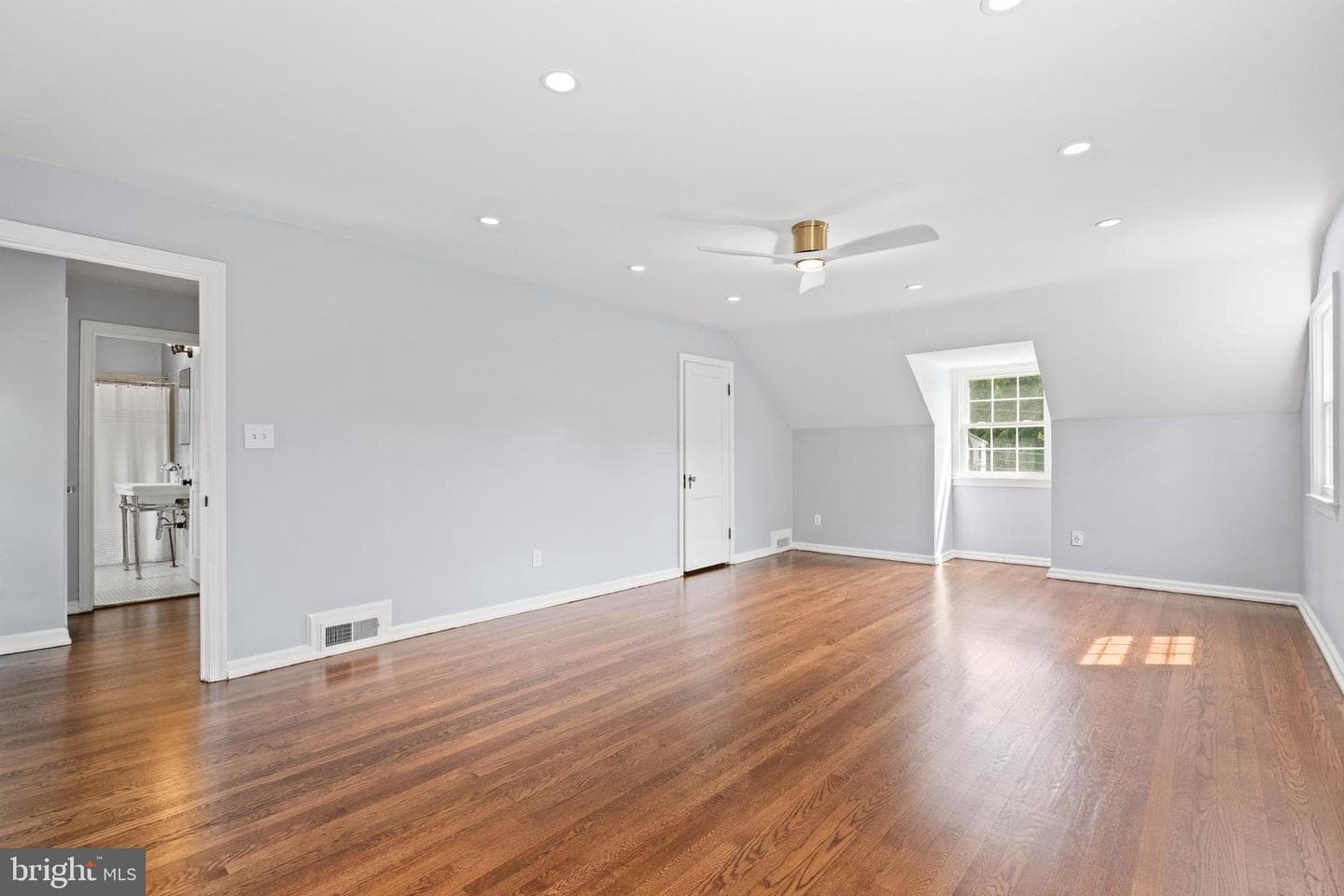 10208 Edgewood Avenue photo 20