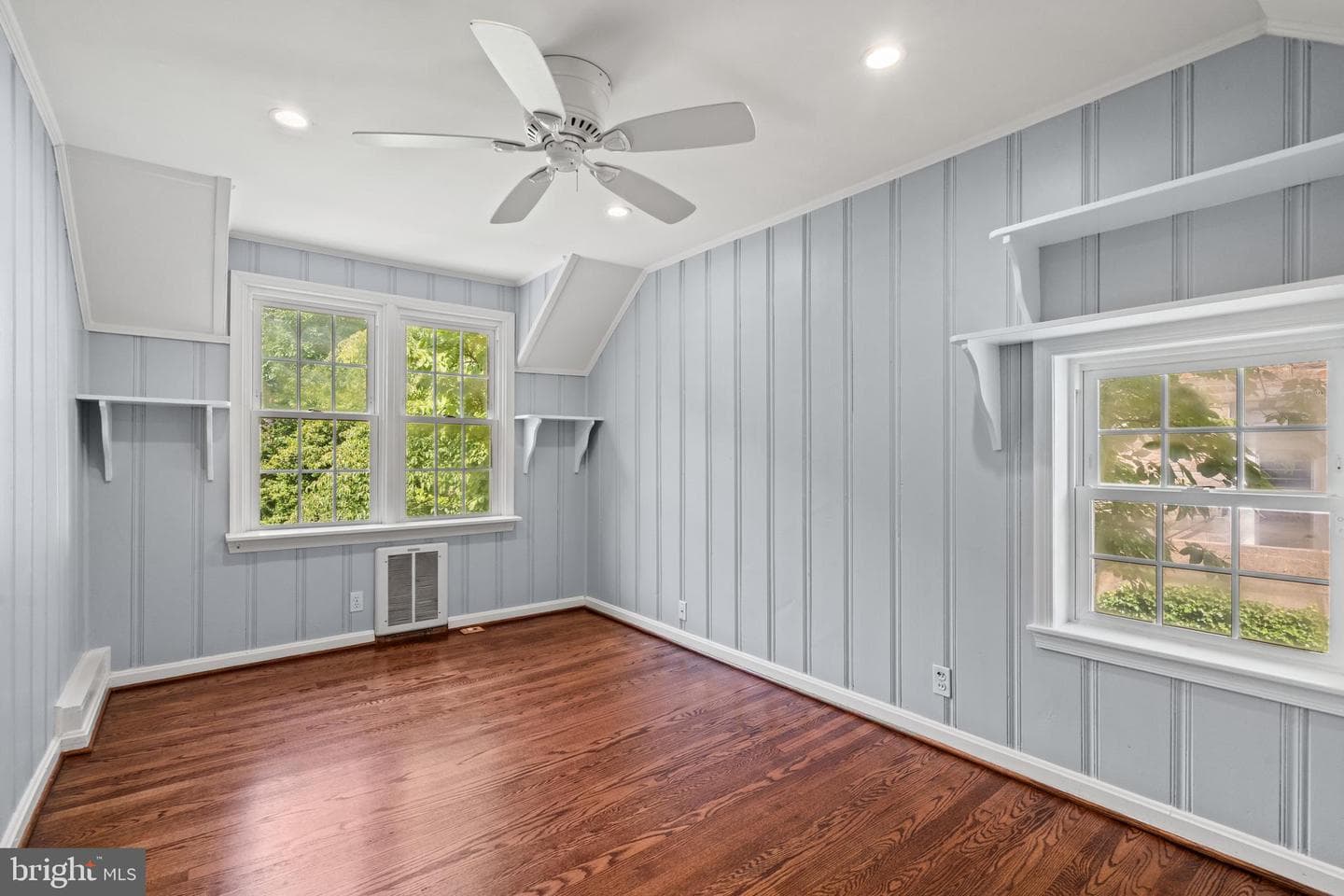 10208 Edgewood Avenue photo 23