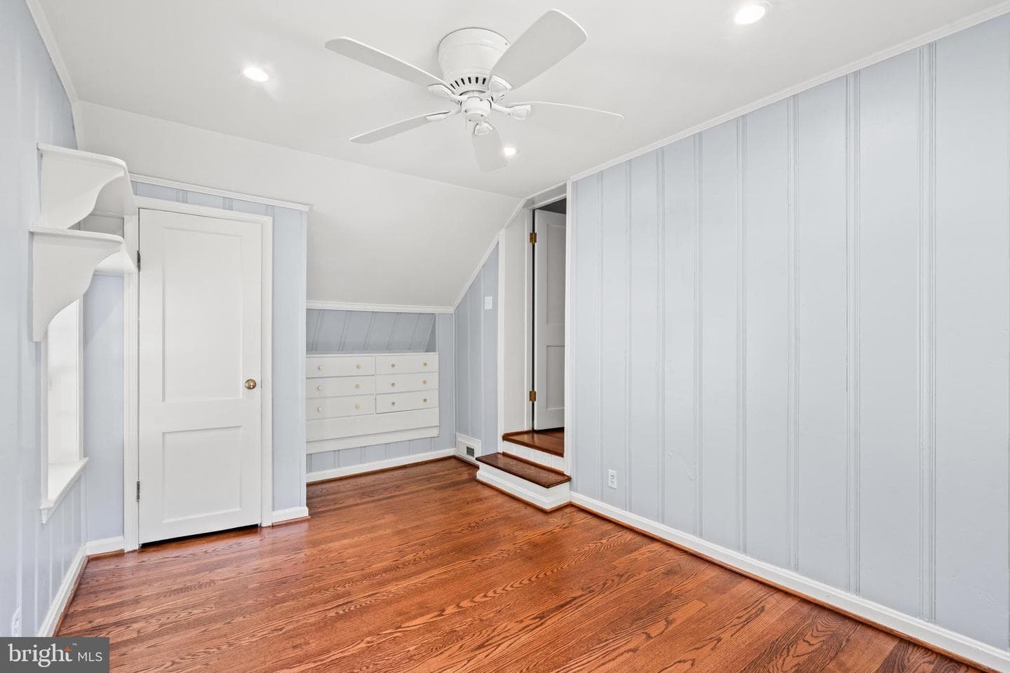10208 Edgewood Avenue photo 24