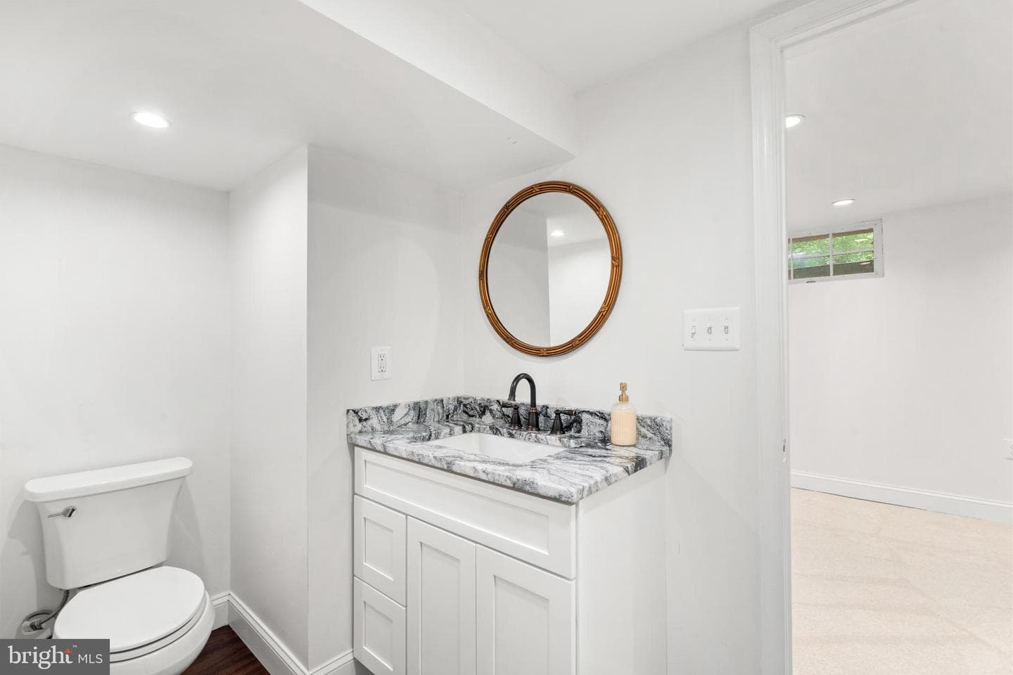 10208 Edgewood Avenue photo 31