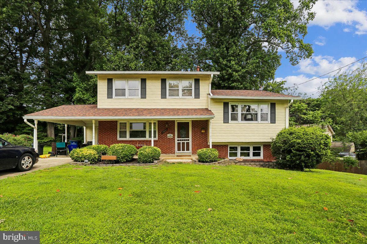 12622 Eastbourne Drive, Silver Spring