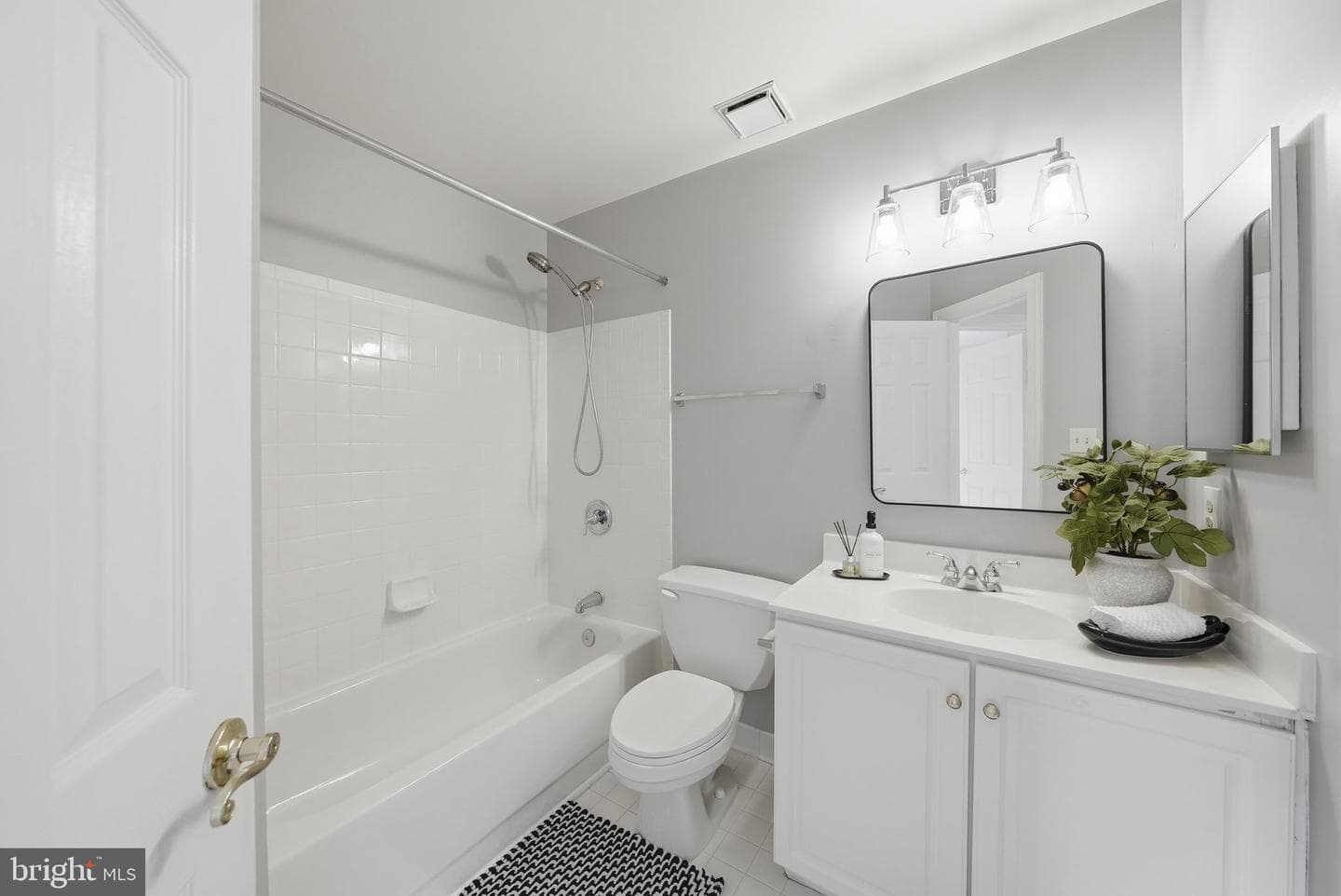 103 Crofton Hill Lane photo 23