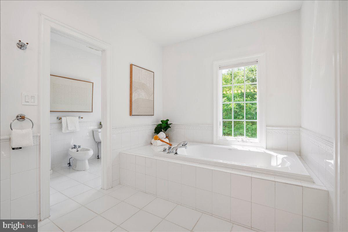 8413 Rapley Ridge Lane photo 37