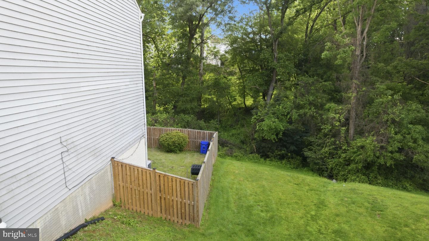 12859 Climbing Ivy Drive photo 32