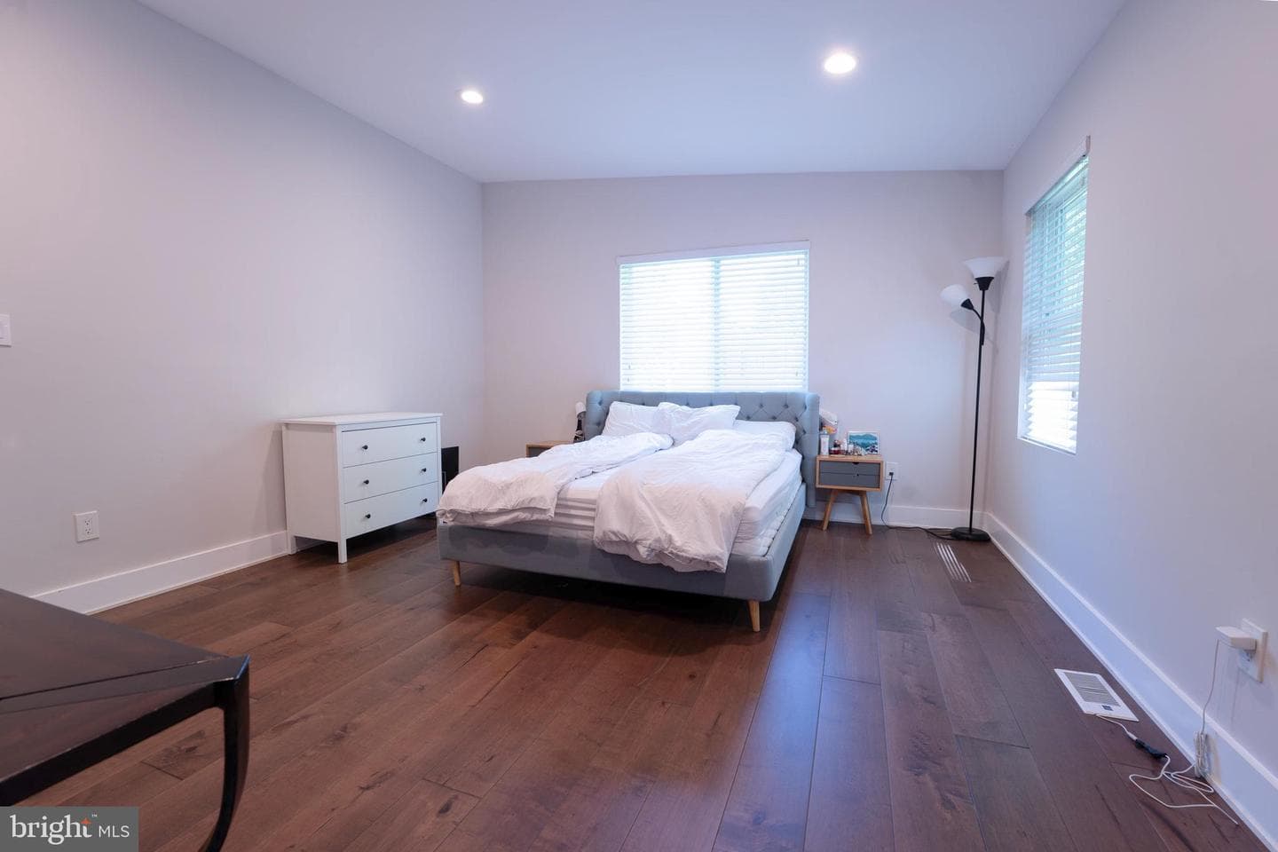 1710 Mark Lane photo 11