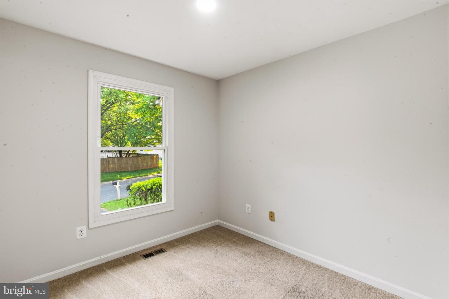 19044 Mcfarlin Drive photo 28
