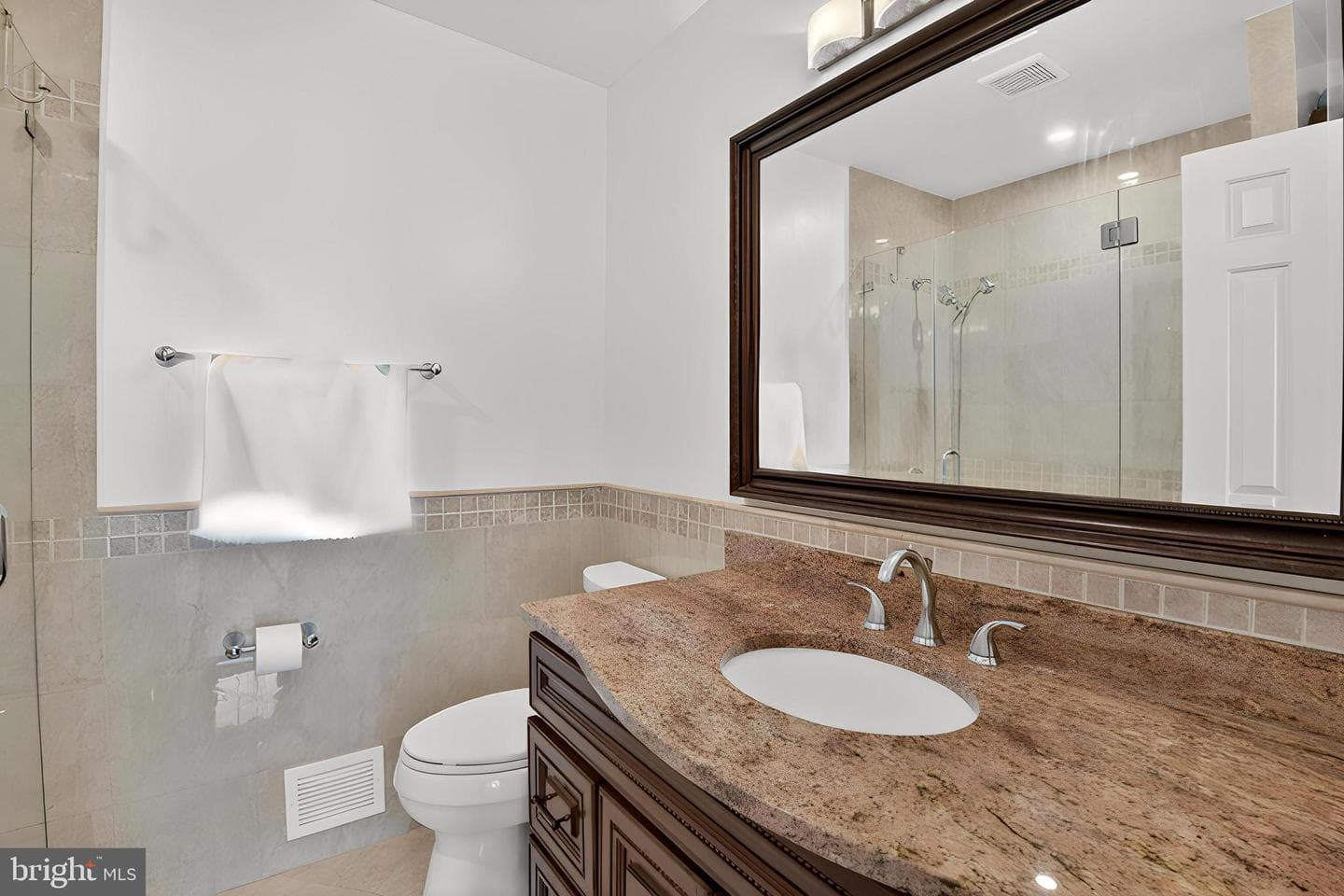 11107 Candlelight Lane photo 25