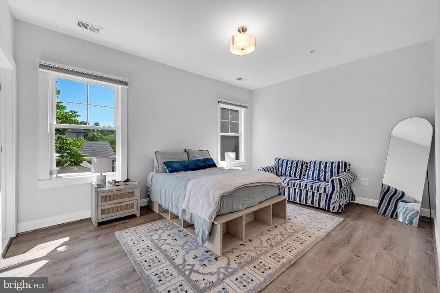 6021 Landon Lane photo 35