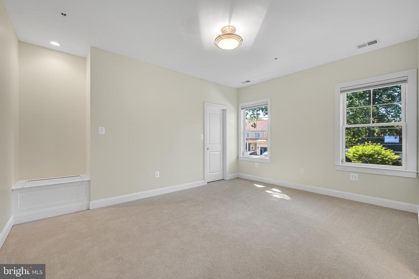 6021 Landon Lane photo 41