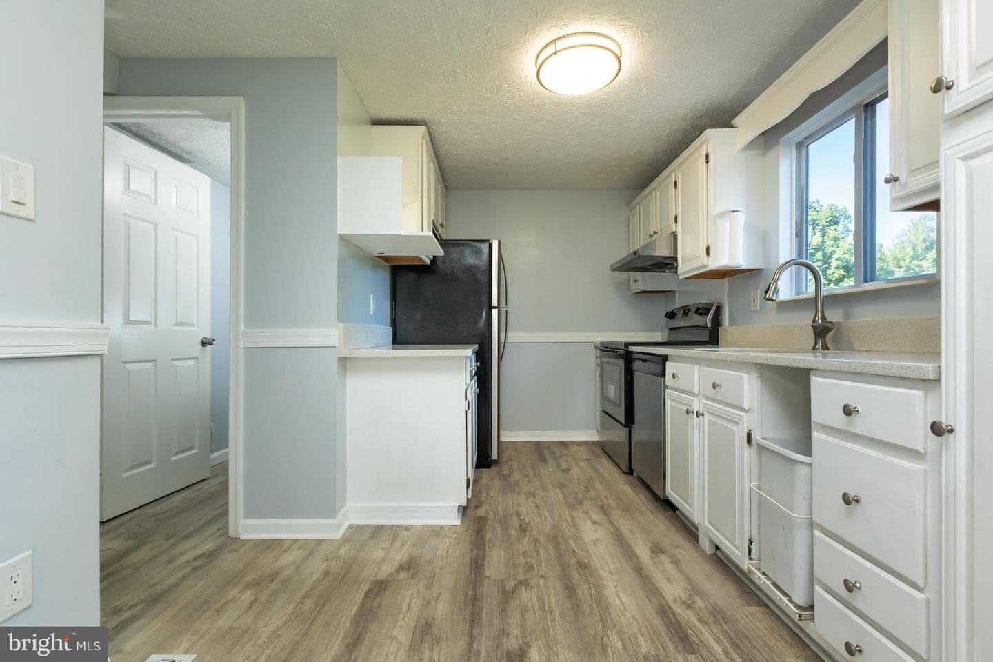 8828 Cross Country Place photo 13