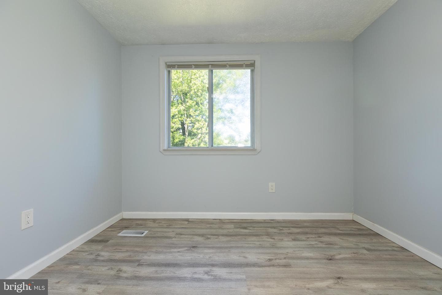 8828 Cross Country Place photo 19