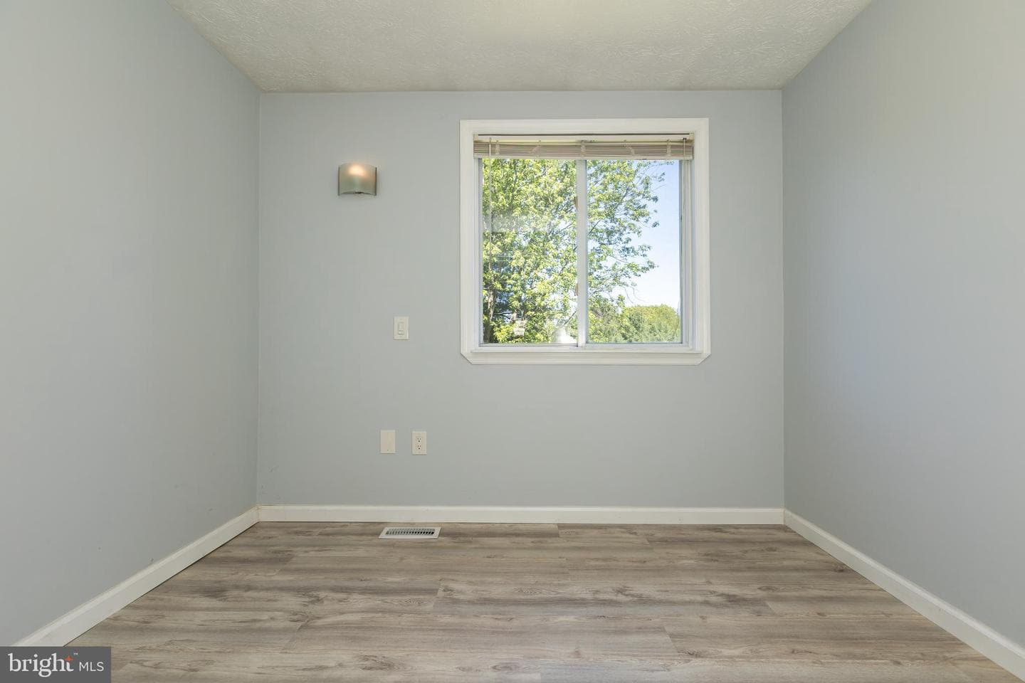 8828 Cross Country Place photo 22