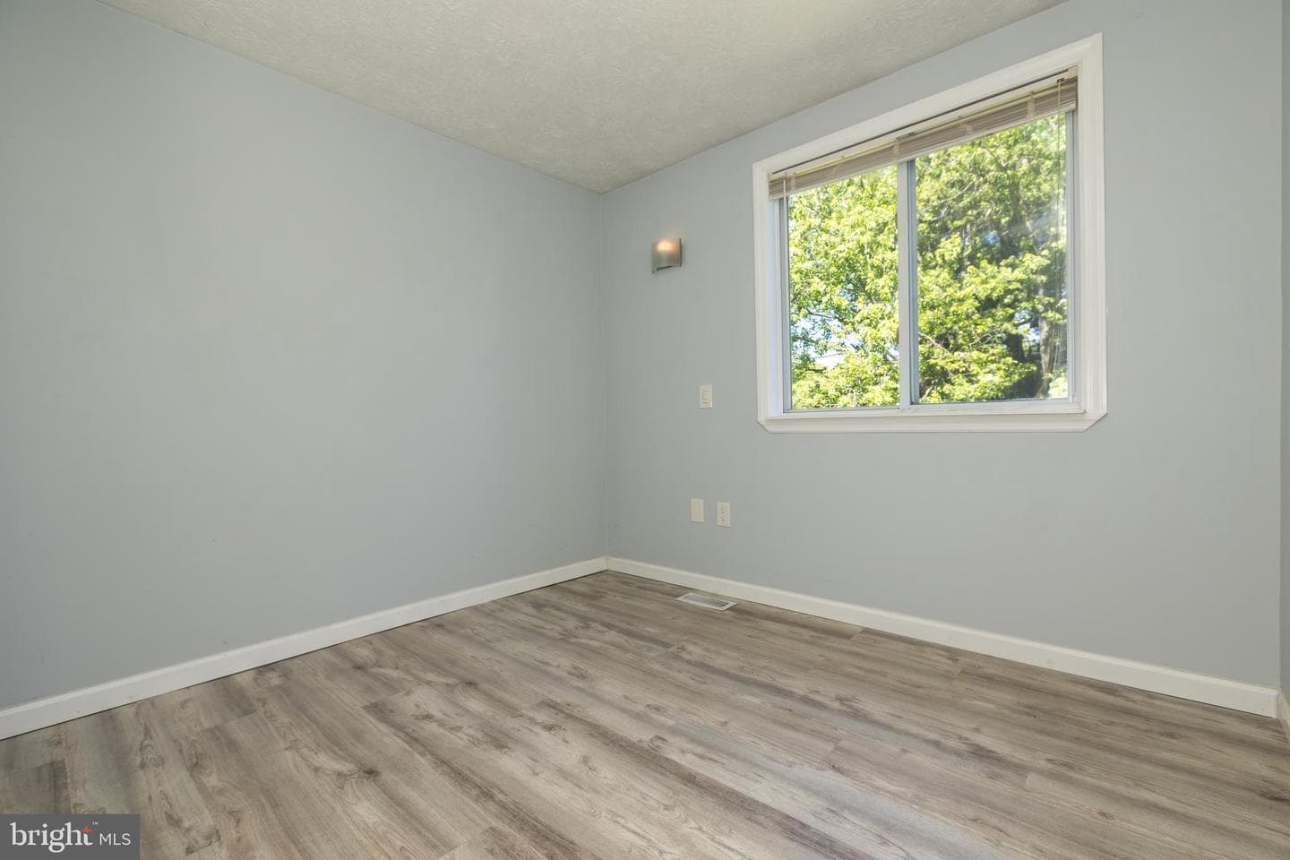 8828 Cross Country Place photo 23